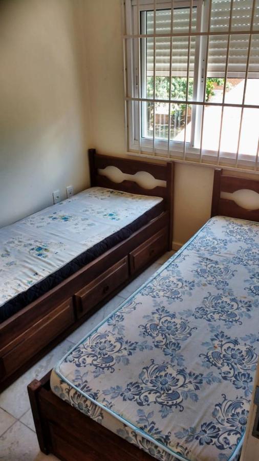 Casa Com Hidro Dupla, Tv A Cabo E Split Villa ตอร์เฮส ภายนอก รูปภาพ
